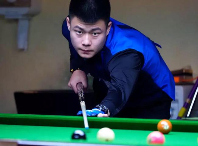 前那不勒斯 前那不勒斯